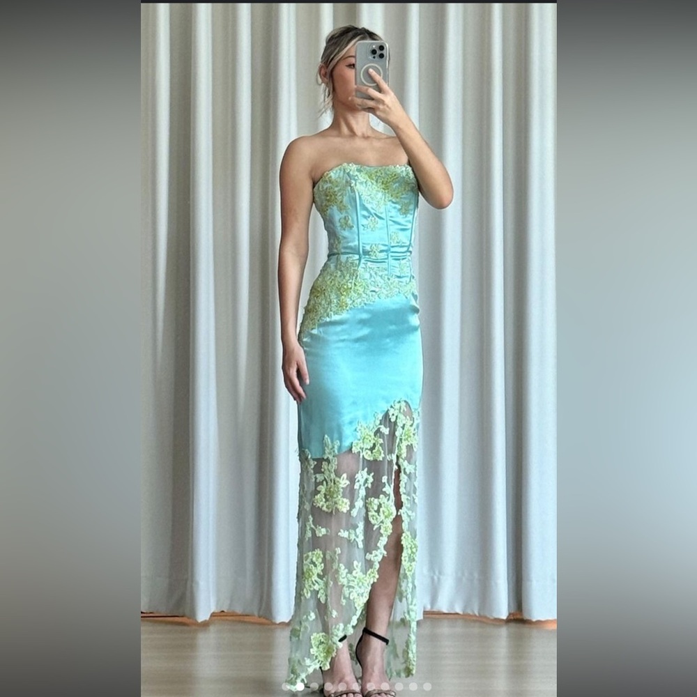 Beautiful 90s Formal/ Prom Dress with floral embroidery